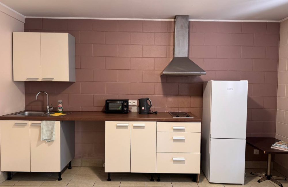 photo_6035307522472134437_y